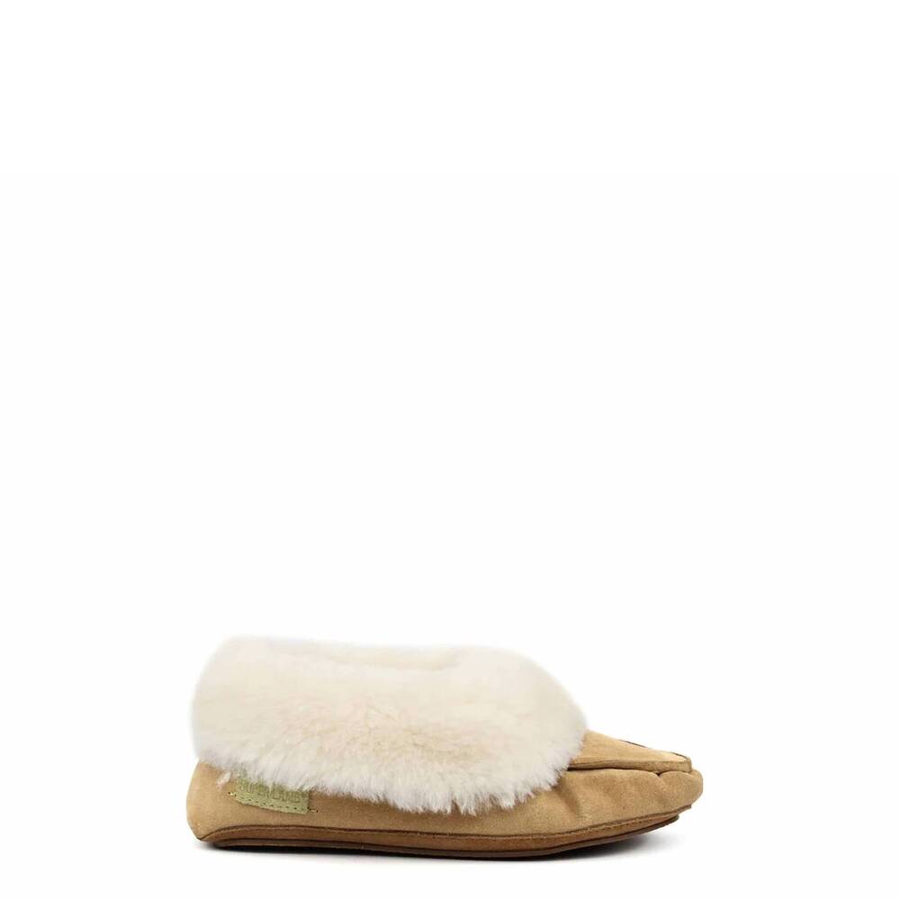 NEW SUPERLAMB women's moccasin shoes in tan